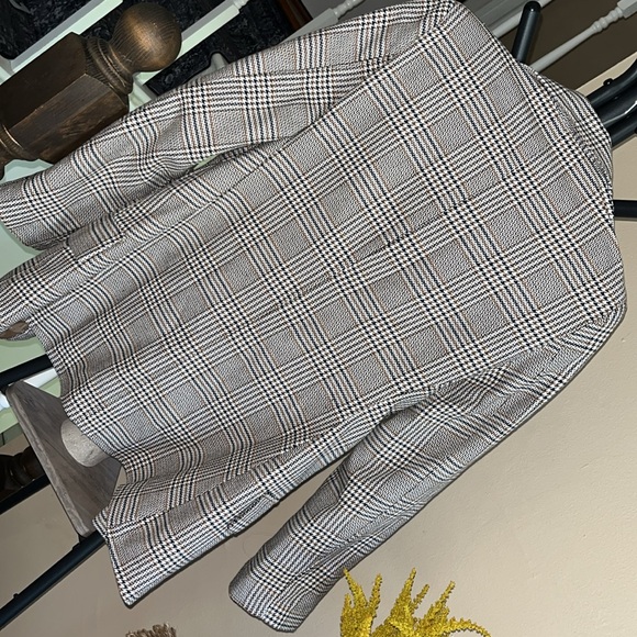 Patterned Blazer - Picture 9 of 11